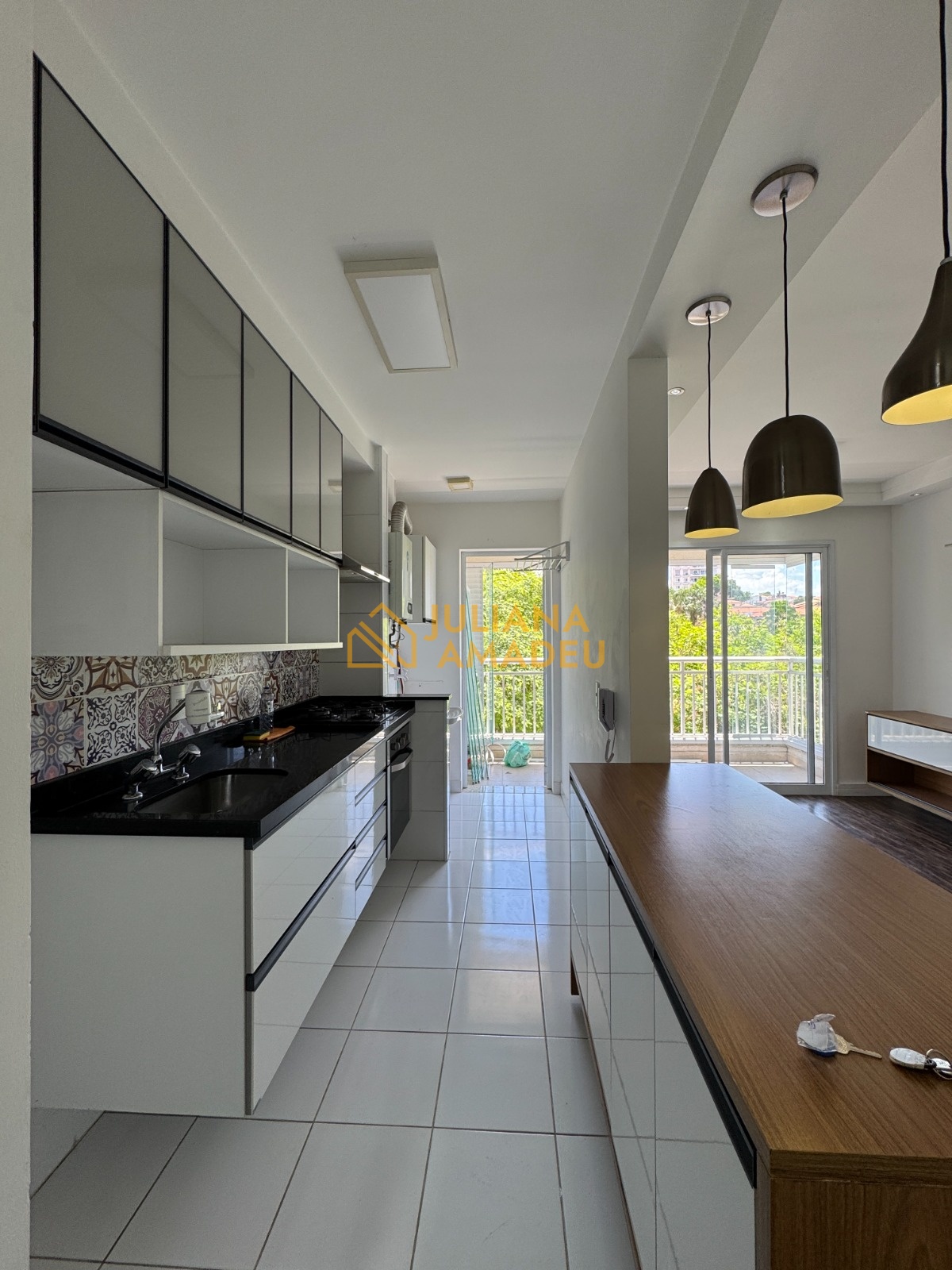 Apartamento com 2 quartos em Vila Isa, São Paulo - 59.99m²